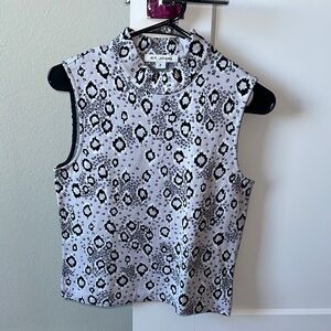 St. John Monochrome Patterned Sleeveless Blouse